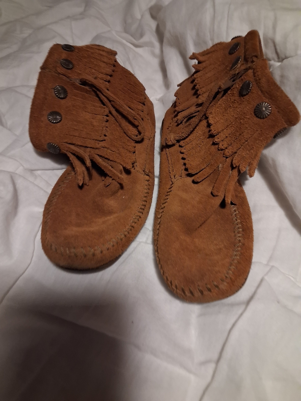 Ladies Fringe Moccasin Boots - Brown Suede